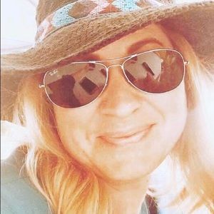 Meet your Posher, Kristy